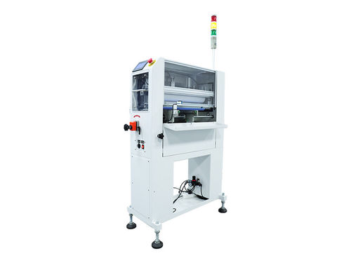 Recentste bedrijfnieuws ongeveer Een revolutie op het gebied van elektronica-onderhoud: de reinigingsmachine voor printplaten